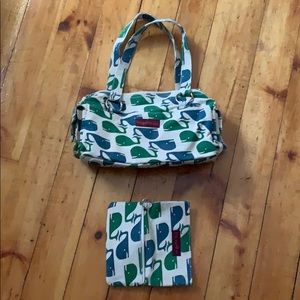 Bungalow 360 purse and wallet set